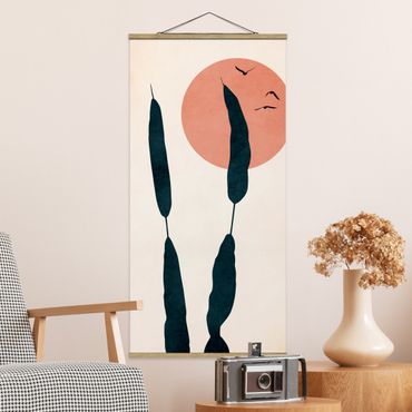 Stoffbild mit Posterleisten - Schilf vor Rosa Sonne - Hochformat