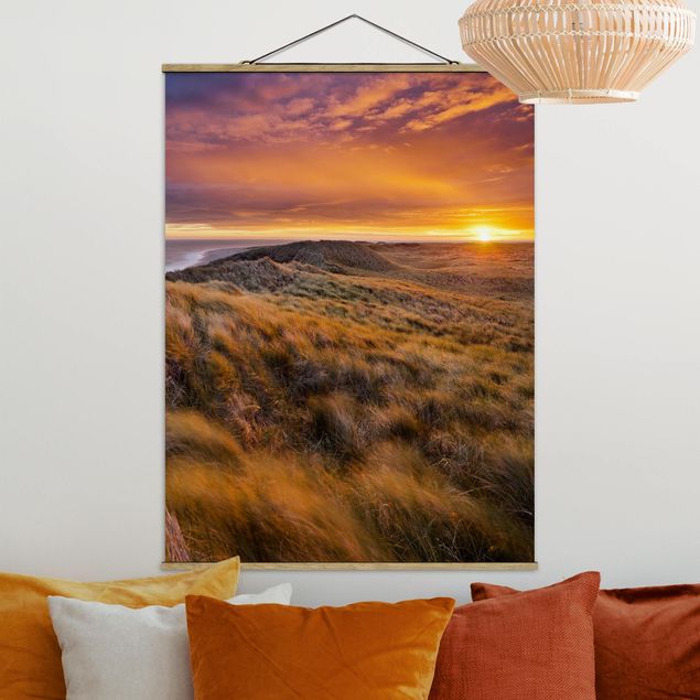 Stoffbild mit Posterleisten - Sonnenaufgang am Strand auf Sylt - Hochformat 3:4