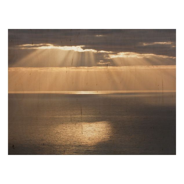 Holzbild - Sonnenstrahlen über dem Meer - Querformat 3:4