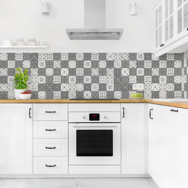 Küchenrückwand - Fliesen Mustermix Grau Weiß
