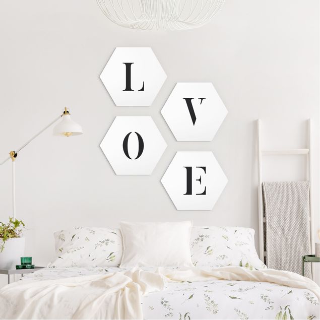 Hexagon Bild Forex 4-teilig - Buchstaben LOVE Schwarz Set II