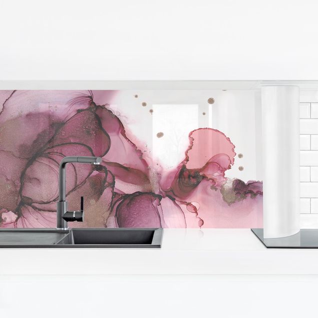 Küchenrückwand - Fließende Reinheit in Violett