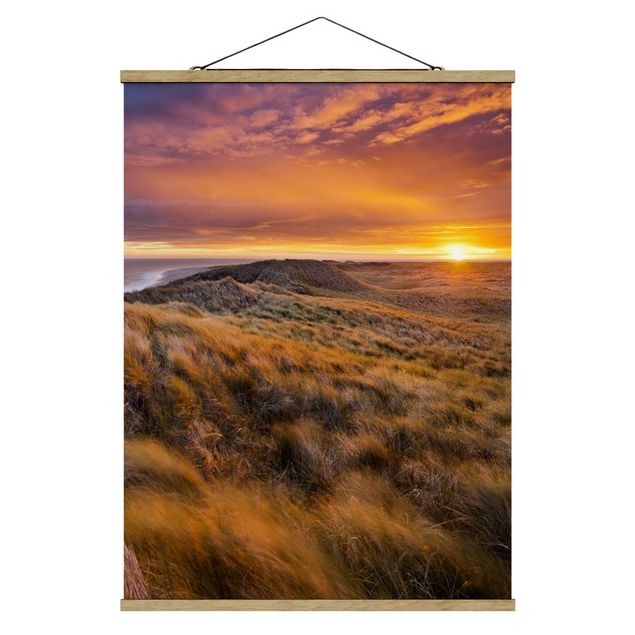 Stoffbild mit Posterleisten - Sonnenaufgang am Strand auf Sylt - Hochformat 3:4
