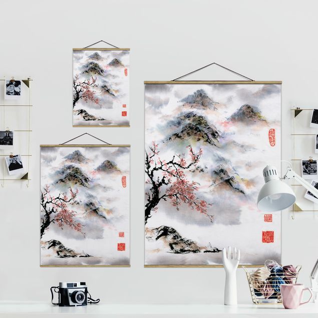Stoffbild mit Posterleisten - Japanische Aquarell Zeichnung Kirschbaum und Berge - Hochformat 3:4