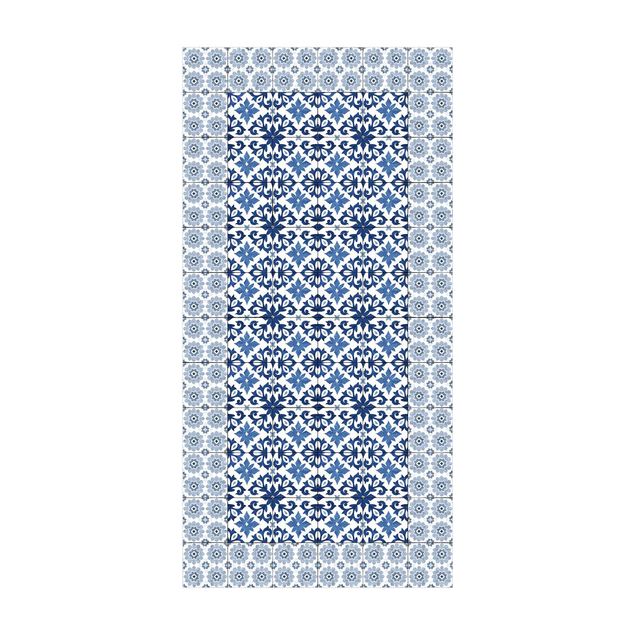 Blauer Teppich Marokkanische Fliesen Florale Blaupause mit Fliesenrahmen