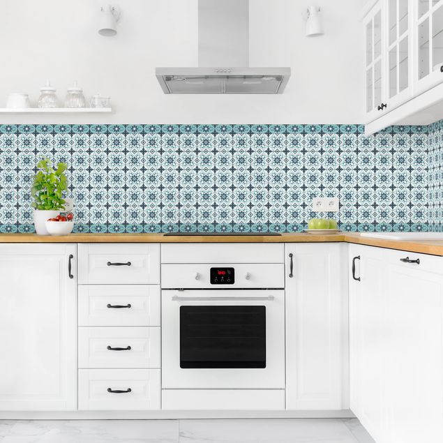 Küchenrückwand - Geometrischer Fliesenmix Blume Türkis