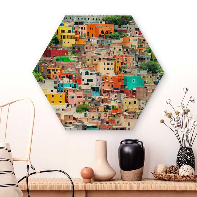 Hexagon Bild Holz - Farbige Häuserfront Guanajuato