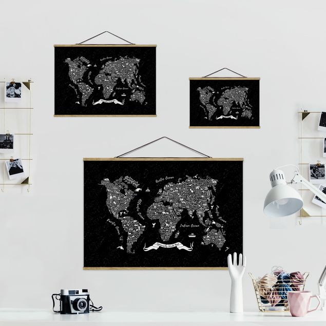 Stoffbild mit Posterleisten - Typografie Weltkarte schwarz - Querformat 3:2