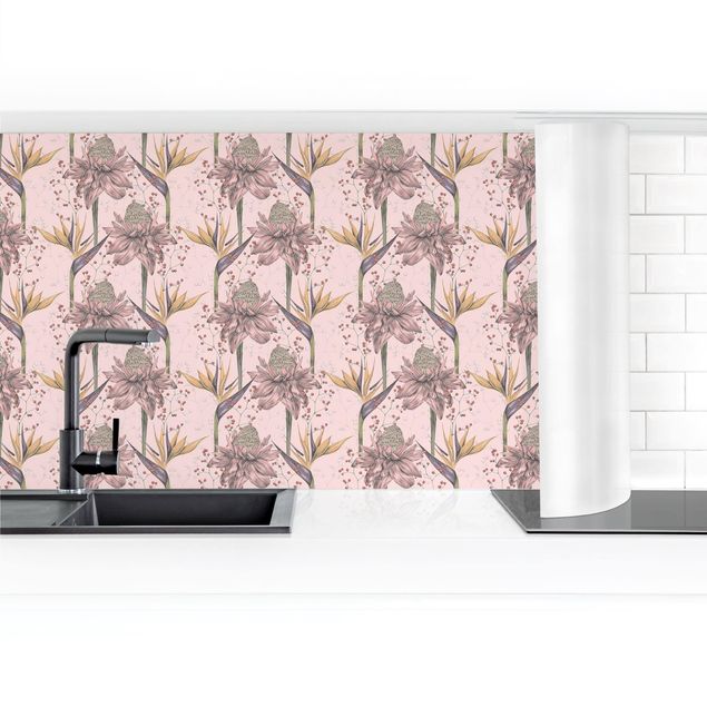 Küchenrückwand - Florale Eleganz Vintage Strelitzie auf Rosa XXL