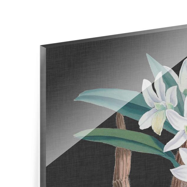 Glasbild - Weiße Orchidee auf Leinen I - Hochformat 3:2