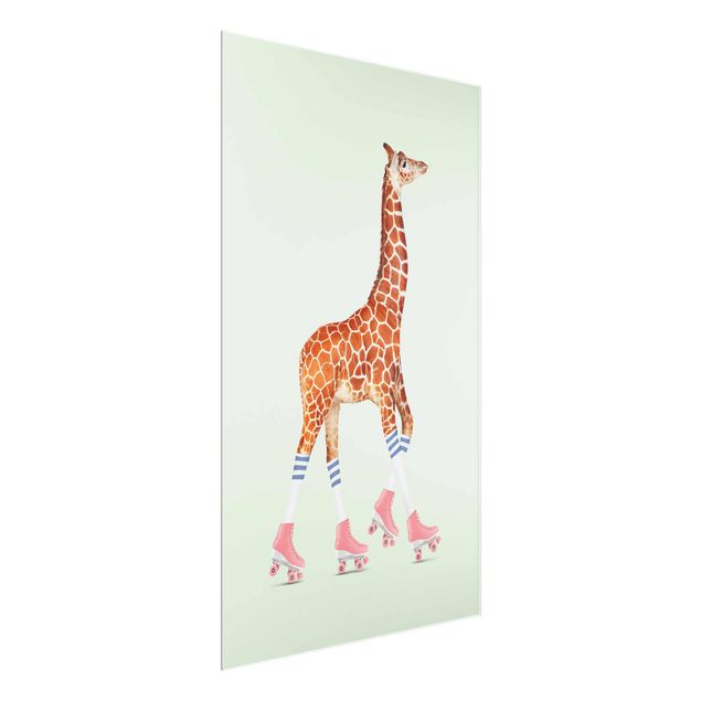 Glasbild - Jonas Loose - Giraffe mit Rollschuhen - Hochformat 3:2
