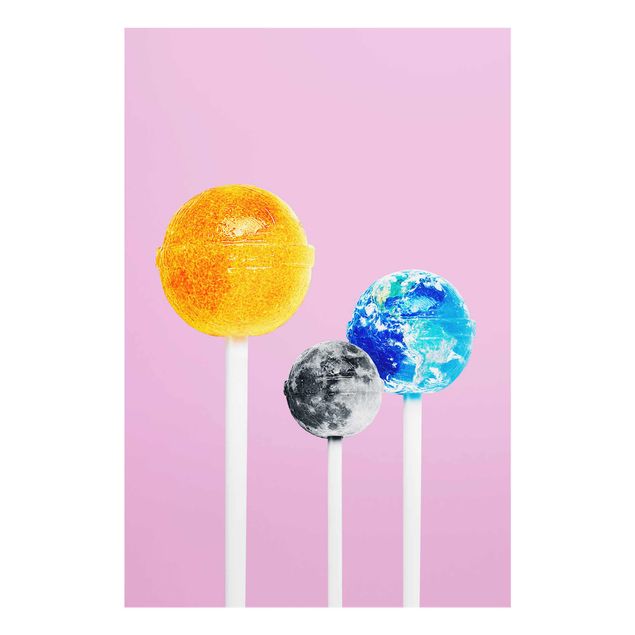 Glasbild - Jonas Loose - Lollipops mit Planeten - Hochformat 3:2