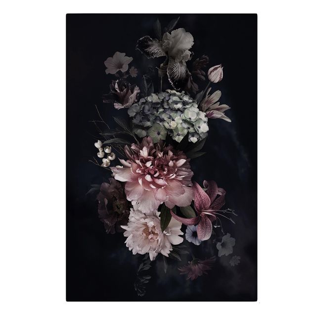 Leinwandbild - Blumen mit Nebel auf Schwarz - Hochformat 3:2