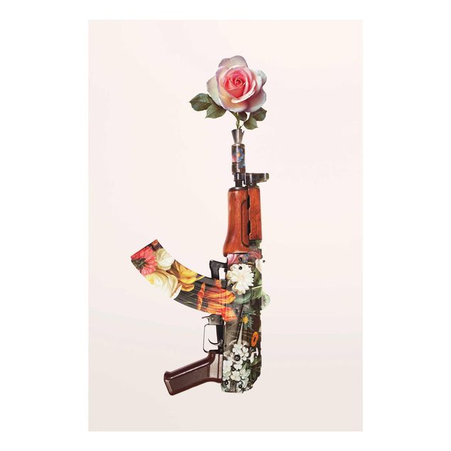 Glasbild - Jonas Loose - Waffe mit Rose - Hochformat 3:2