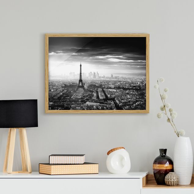 Bild mit Rahmen - Der Eiffelturm von Oben Schwarz-weiß - Querformat 3:4