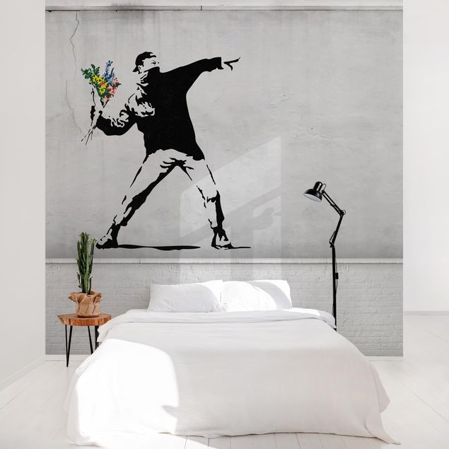 Fototapete - Blumenwerfer - Brandalised ft. Graffiti by Banksy