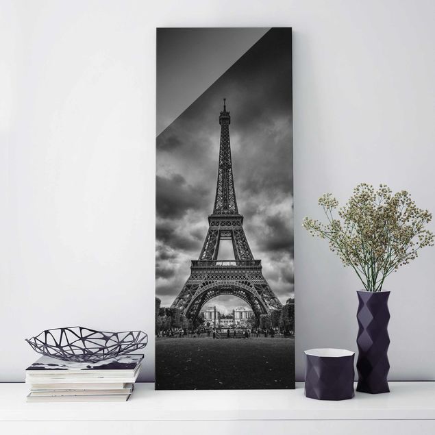 Magnettafel Glas Eiffelturm vor Wolken schwarz-weiß