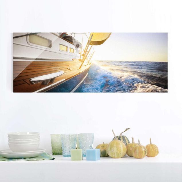 Magnettafel Glas Segelboot auf blauem Meer bei Sonnenschein
