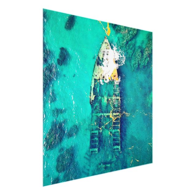 Glasbild - Top View Schiffswrack im Meer - Quadrat