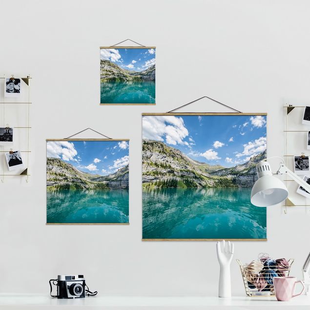 Stoffbild mit Posterleisten - Traumhafter Bergsee - Quadrat 1:1