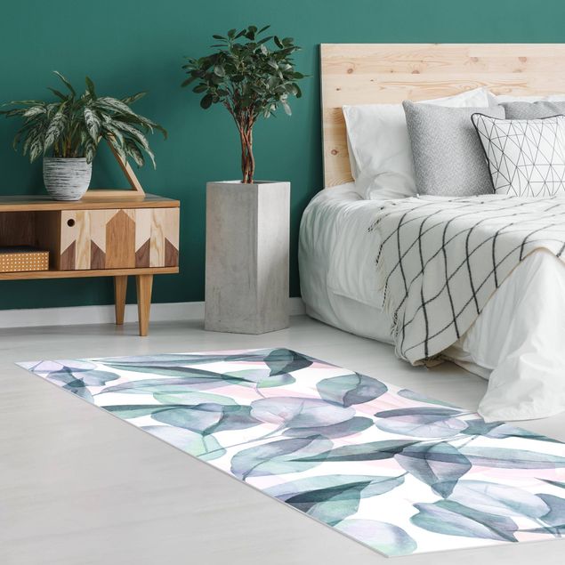 Moderner Teppich Blaue und Rosane Eukalyptus Aquarellblätter