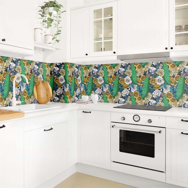 Küchenrückwand - Pfau mit Blüten