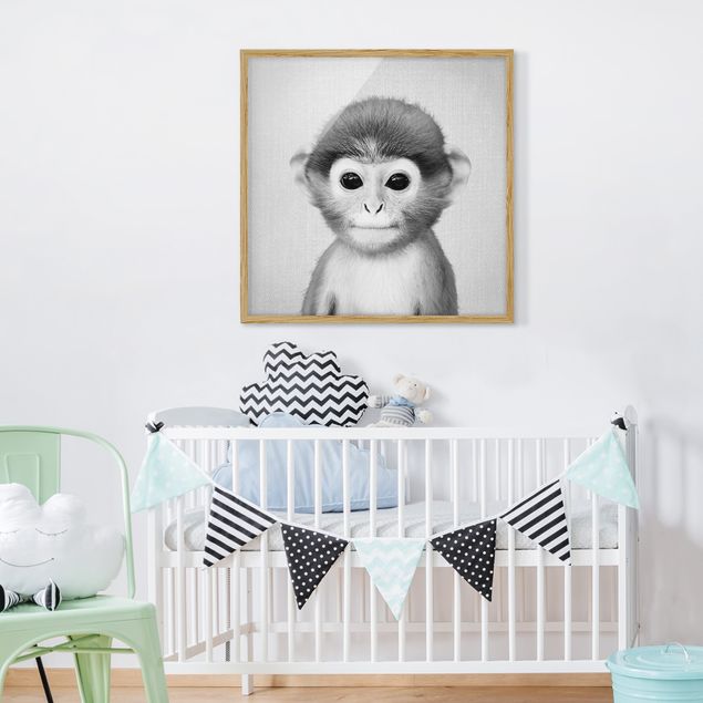 Bild mit Rahmen - Baby Affe Anton Schwarz Weiß - Quadrat - 1:1