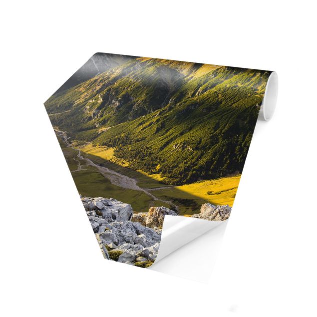 Hexagon Mustertapete selbstklebend - Berge und Tal der Lechtaler Alpen in Tirol