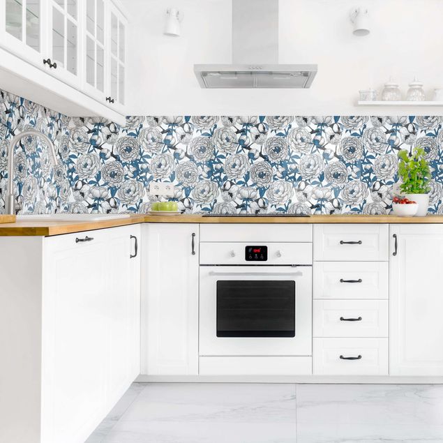 Küchenrückwand - Pfingstrosen und Meisen in Weiß und Blau