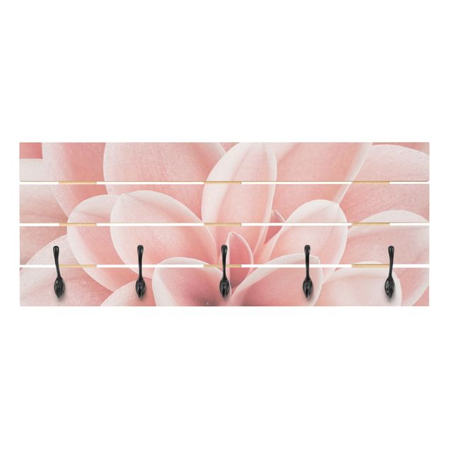 Wandgarderobe Holzpalette - Dahlie Rosa Blütenblätter Detail
