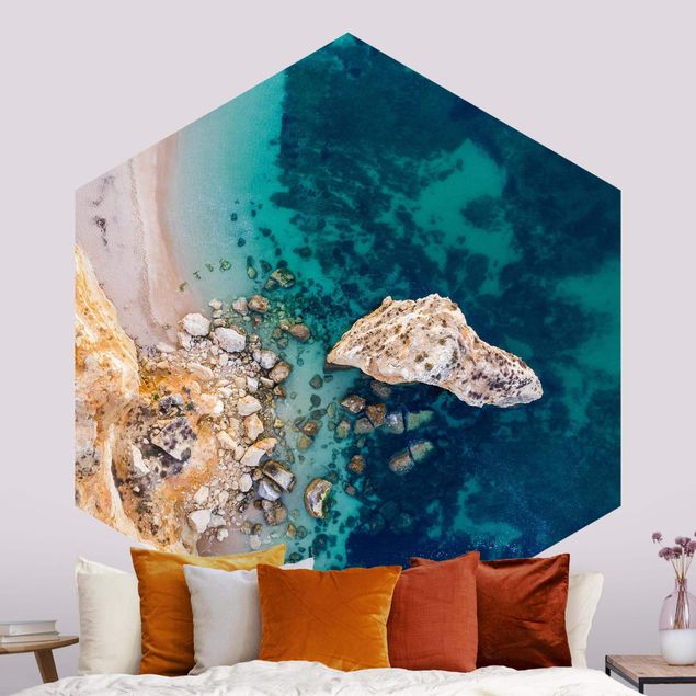 Hexagon Fototapete selbstklebend - Draufsicht Küstenlandschaft