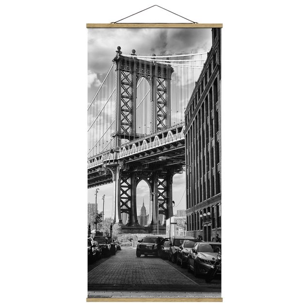 Stoffbild mit Posterleisten - Manhattan Bridge in America - Hochformat 1:2