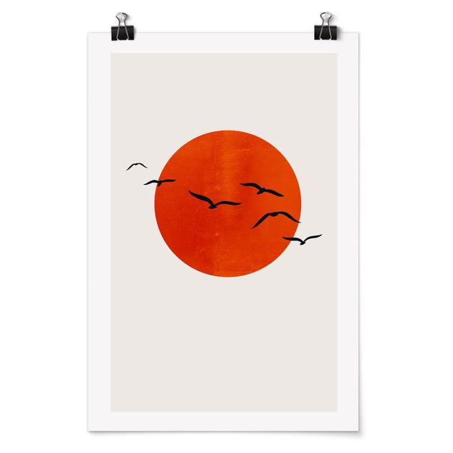 Poster - Vogelschwarm vor roter Sonne I - Hochformat 3:2