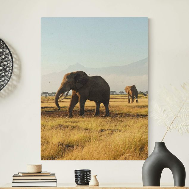 Leinwandbild Natur - Elefanten vor dem Kilimanjaro in Kenya - Hochformat 3:4