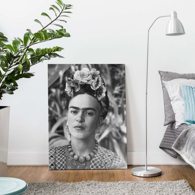 Glasbild - Frida Kahlo Foto Portrait mit Blumenkrone - Hochformat