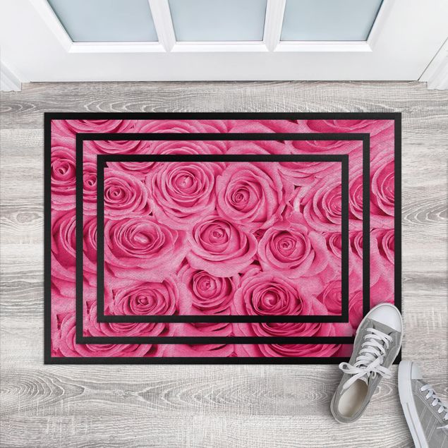 Teppich Blumen Bed of pink roses