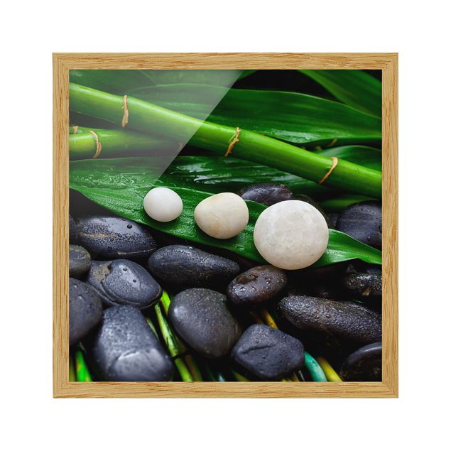 Bild mit Rahmen - Grüner Bambus mit Zen Steinen - Quadrat 1:1