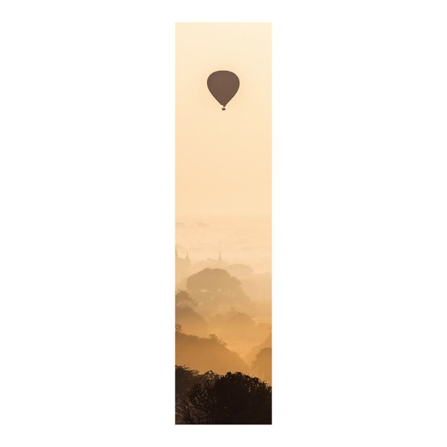 Schiebegardine - Heißluftballon im Nebel