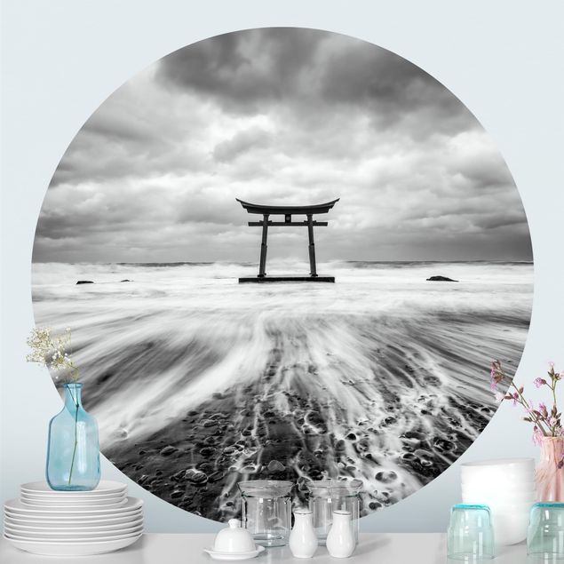 Runde Tapete selbstklebend - Japanisches Torii im Meer