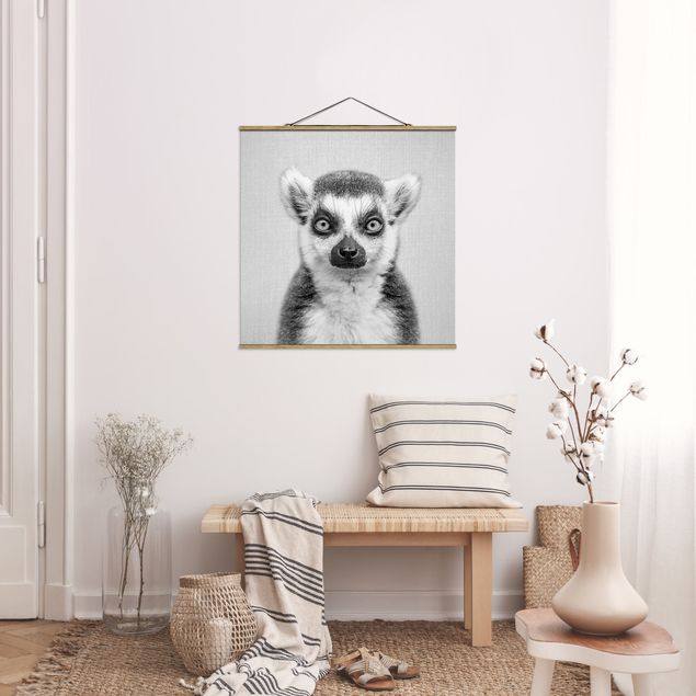 Stoffbild mit Posterleisten - Lemur Ludwig Schwarz Weiß - Quadrat 1:1