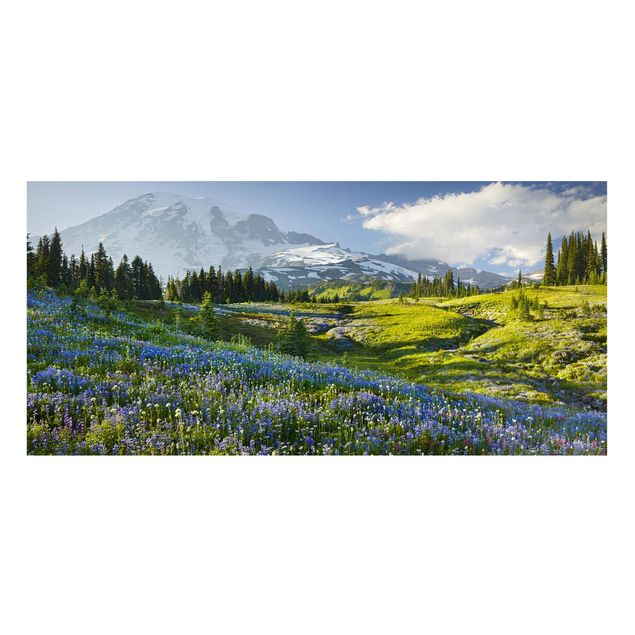 Magnettafel - Bergwiese mit blauen Blumen vor Mt. Rainier