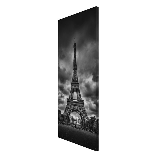 Magnettafel - Eiffelturm vor Wolken schwarz-weiß - Memoboard Panorama Hochformat 2:1