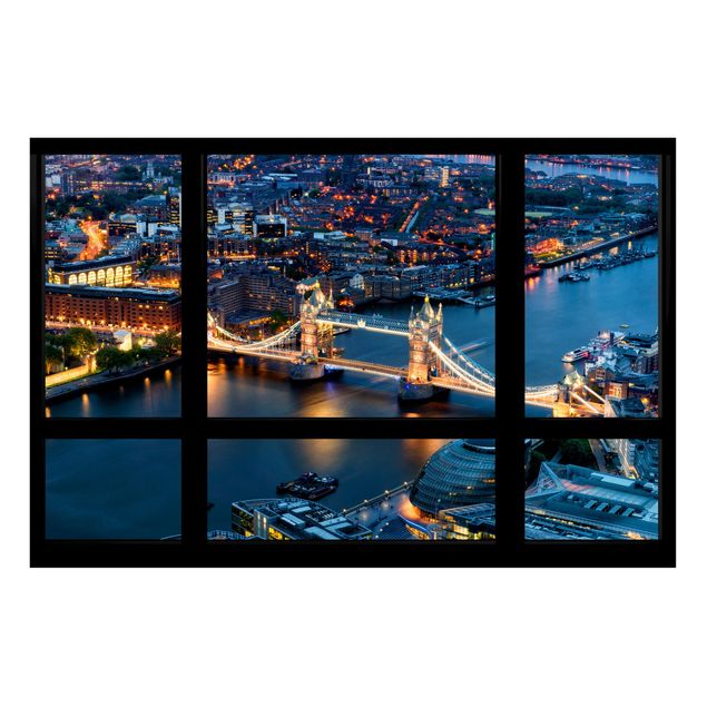 Magnettafel - Fensterausblick auf Tower Bridge bei Nacht - Memoboard Quer