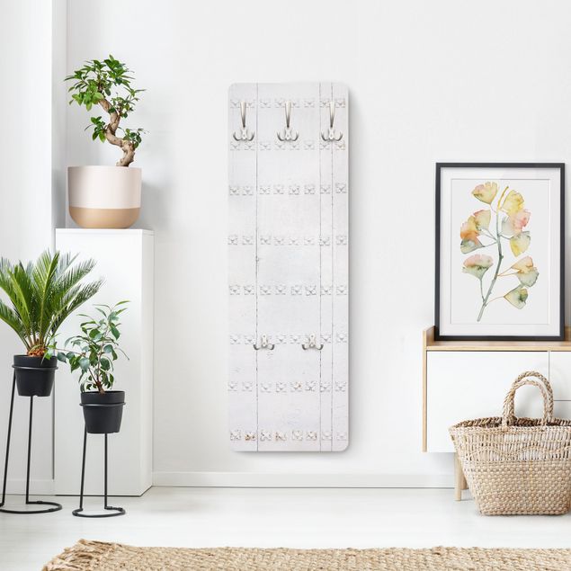 Garderobe - Mediterrane weiße Holztür