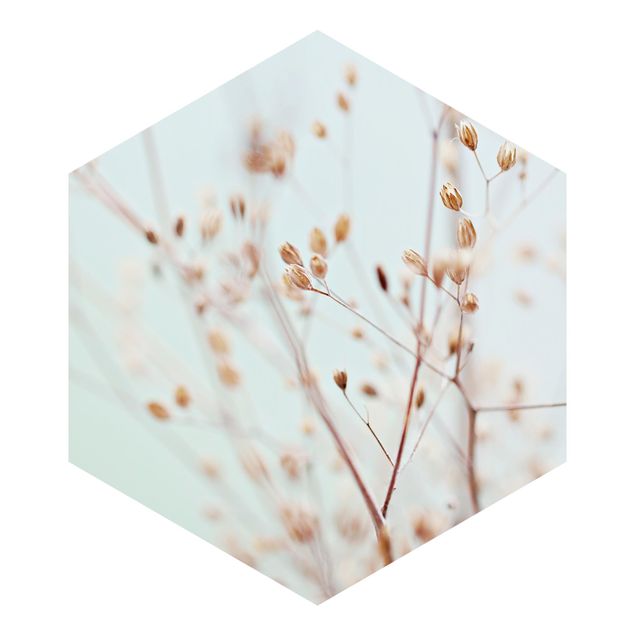 Hexagon Mustertapete selbstklebend - Pastellknospen am Wildblumenzweig