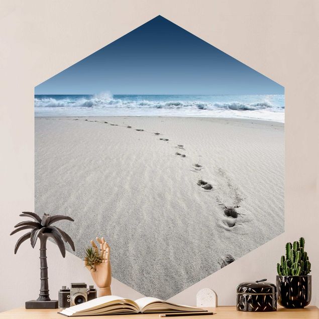 Hexagon Mustertapete selbstklebend - Spuren im Sand