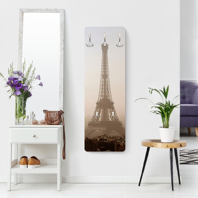 Garderobe - Tour Eiffel