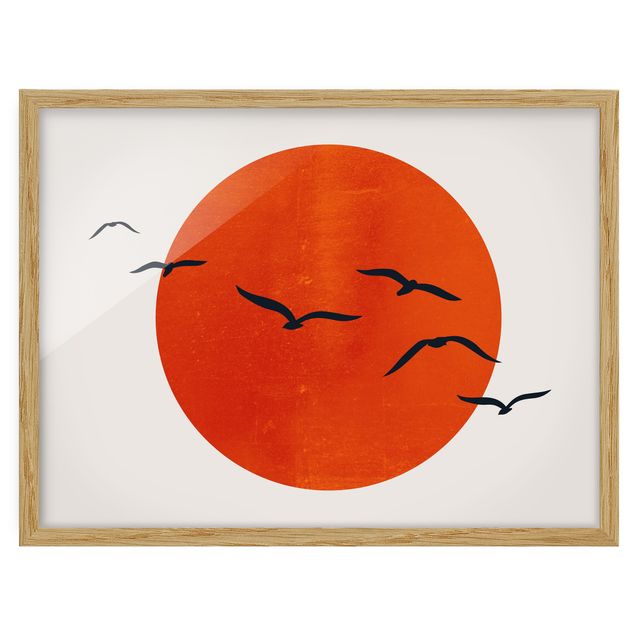 Bild mit Rahmen - Vogelschwarm vor roter Sonne I - Querformat